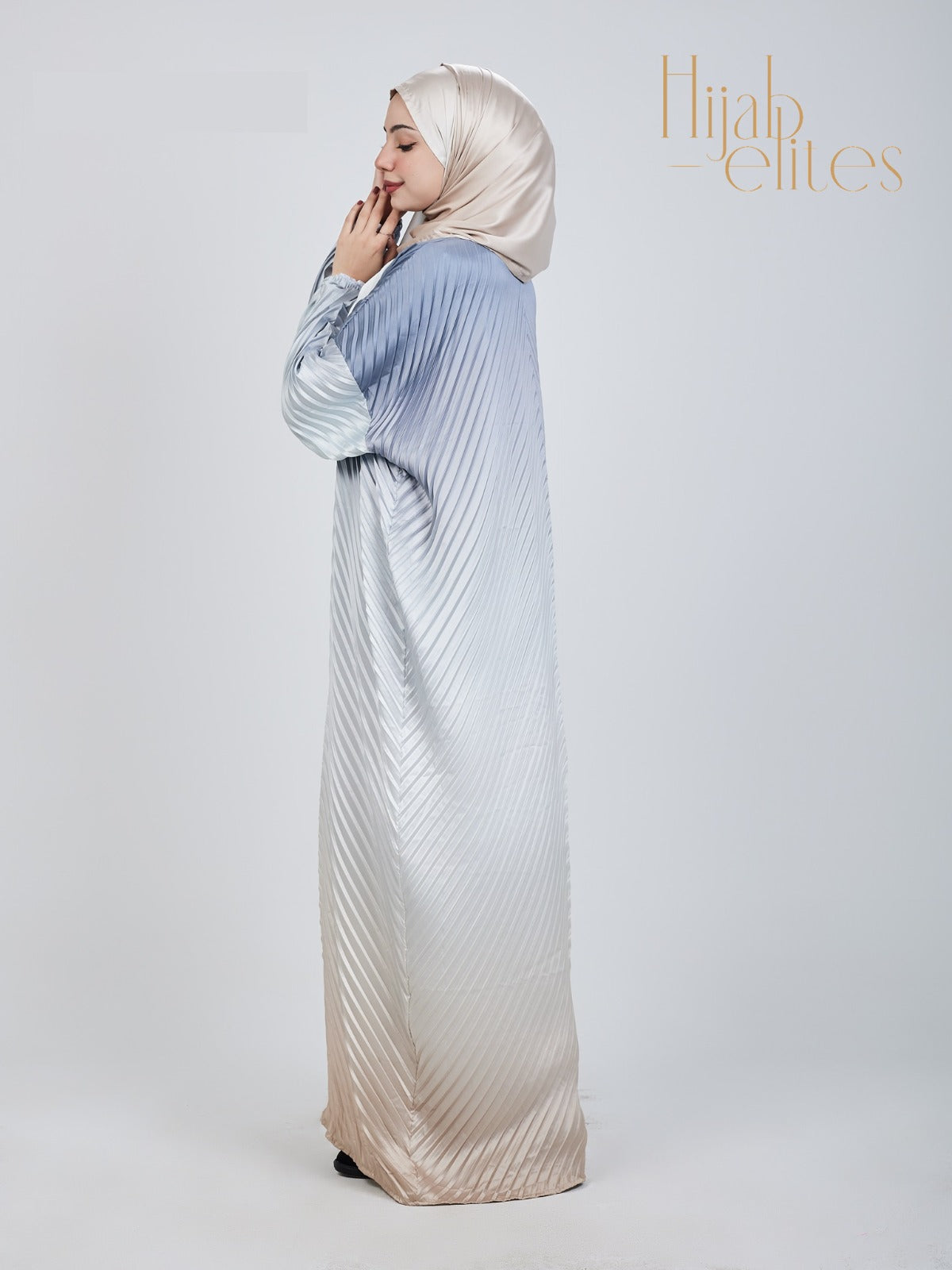 Blue-Beige Ombre Pleated Esdal