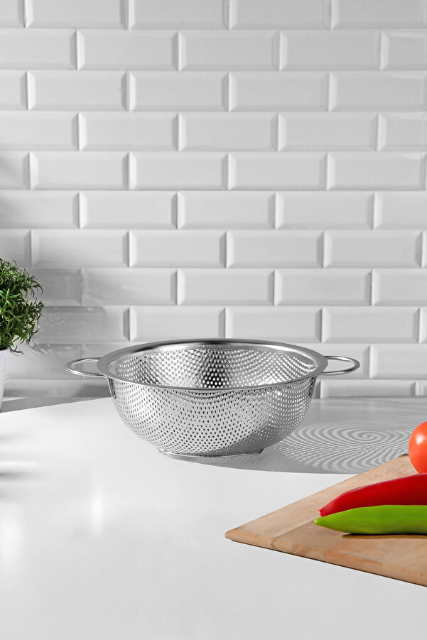 Stainless Steel 25 Cm Strainer