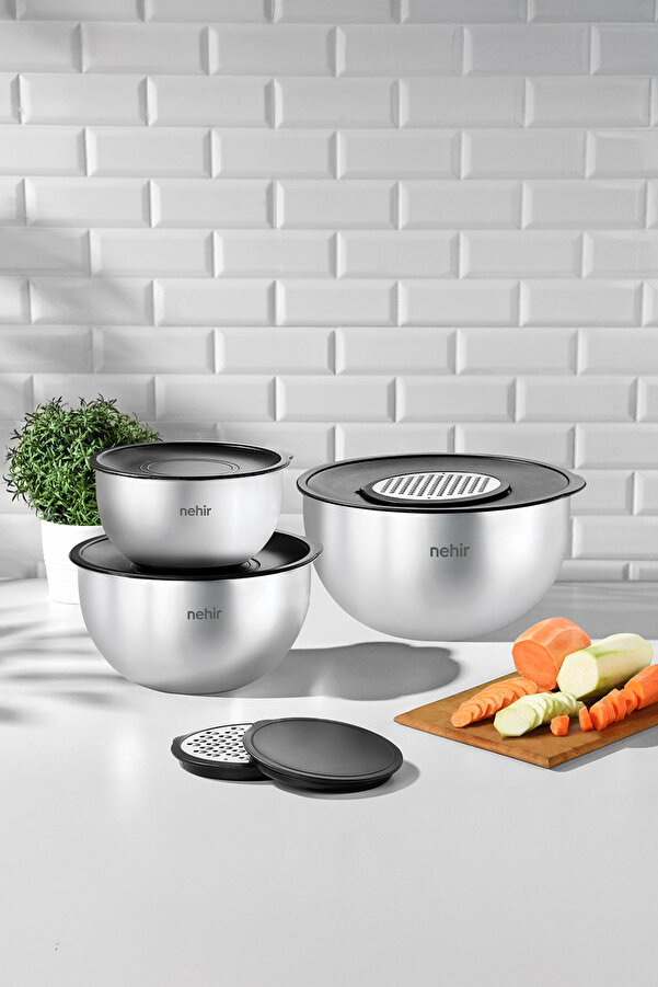 Silver Steel 9 Piece Grater Mixing Container Set